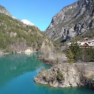 https://appartement-du-lac.fr-provencehotel.com